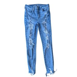 American Eagle High Rise Skinny Distressed Jeans Light Wash Size 2‎ Short